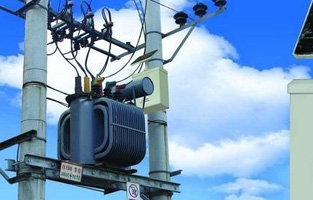 從事變壓器工作的可能都知道變壓器上有個不起眼的設備—溫度控制器，看似不起眼，其實作用可不小哦！今天控制變壓器廠家旗正電氣就來告訴你溫度控制器運用在變壓器上有何作用？